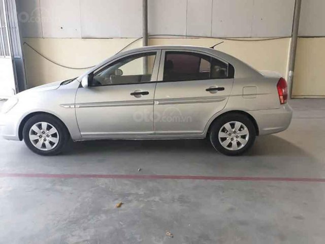 Bán ô tô Hyundai Verna 1.4 MT năm sản xuất 2008, màu bạc, xe nhập  0