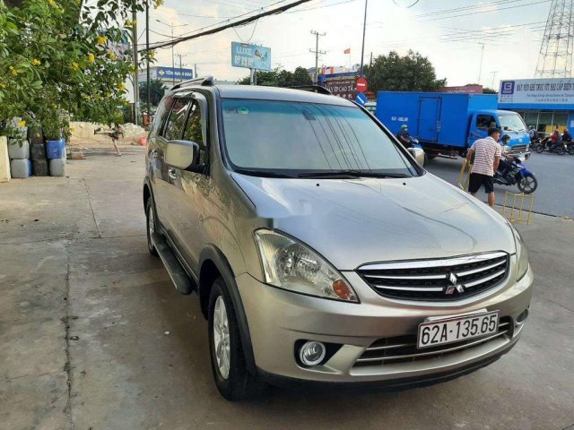 Bán xe Mitsubishi Zinger năm 2009, màu bạc