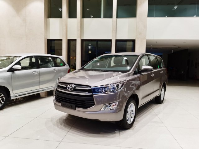 Cần bán Toyota Innova 2020 2.0E MT giá cực tốt nhiều ưu đãi, đủ màu giao ngay, hỗ trợ trả góp 85%0