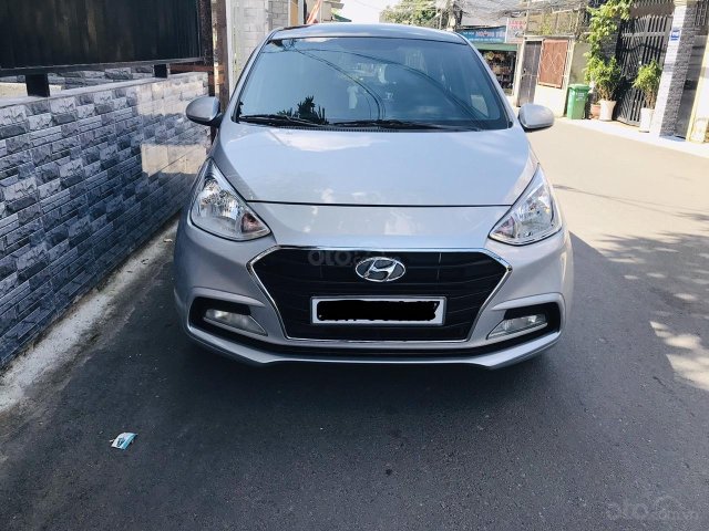 Bán Hyundai Grand i10 Sedan 1.2L MT 2019, xe đẹp một chủ sử dụng, mới bảo dưỡng hãng, đăng kiểm, bảo hiểm thân vỏ còn dài0