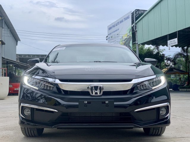 [Đại lý chính hãng - Honda ô tô Khánh Hòa] Honda Civic RS - ưu đãi và quà tặng hấp dẫn