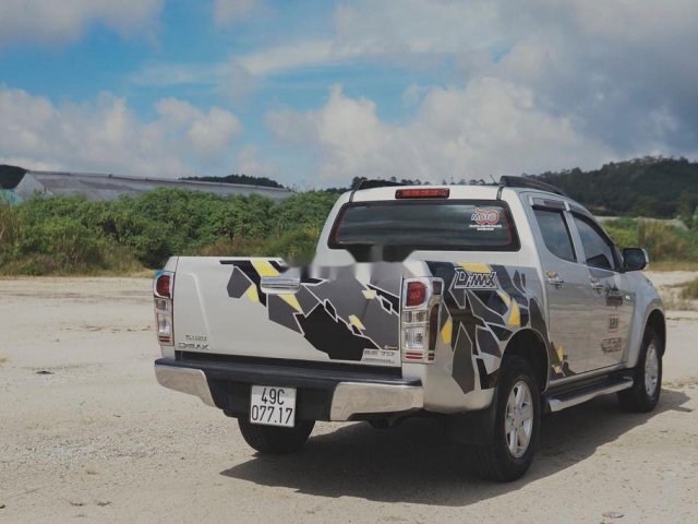 Cần bán Isuzu Dmax LS đời 2014, màu trắng, xe nhập 