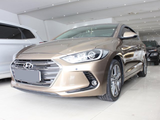 Cần bán Hyundai Elantra 2.0GLS, xe sản xuất  20160