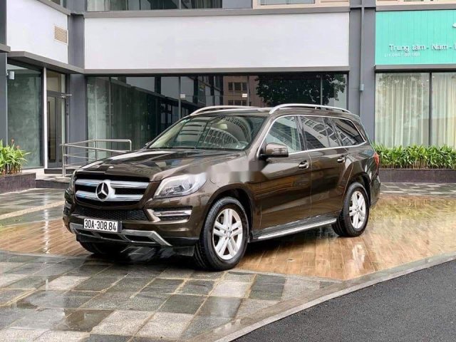 Cần bán gấp Mercedes GL400 4matic năm 2015, màu nâu, nhập khẩu còn mới