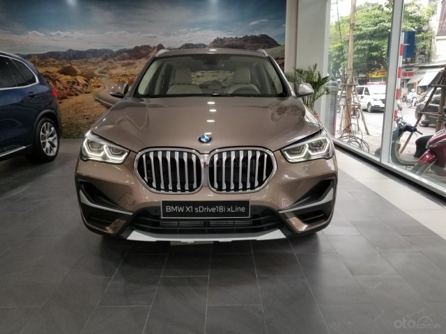 BMW X1 sDrive xLine nhập khẩu nguyên chiếc 