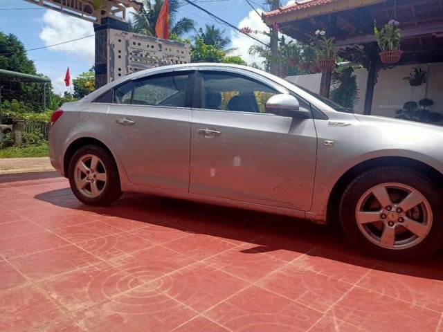 Bán Chevrolet Cruze năm sản xuất 2011, màu bạc, xe nhập 0