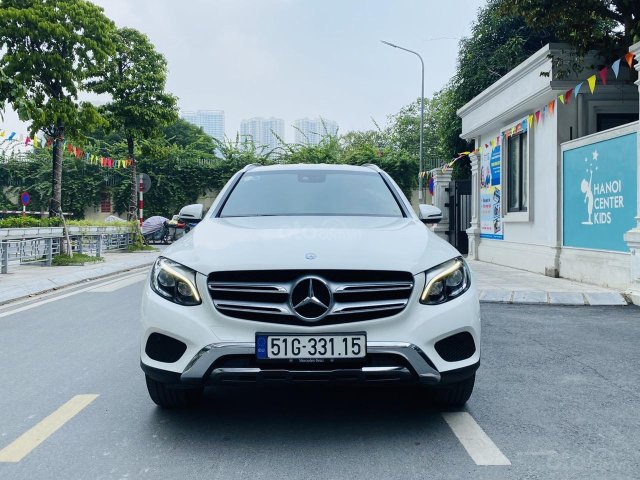 Bán xe Mercedes GLC 250 năm 2017