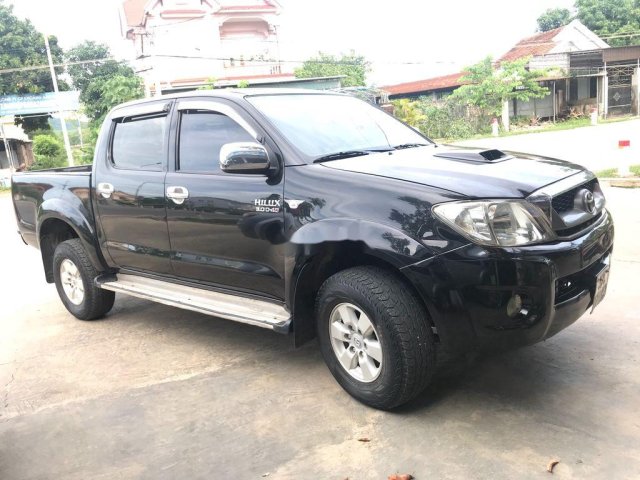 Bán Toyota Hilux đời 2009, màu đen, nhập khẩu nguyên chiếc còn mới