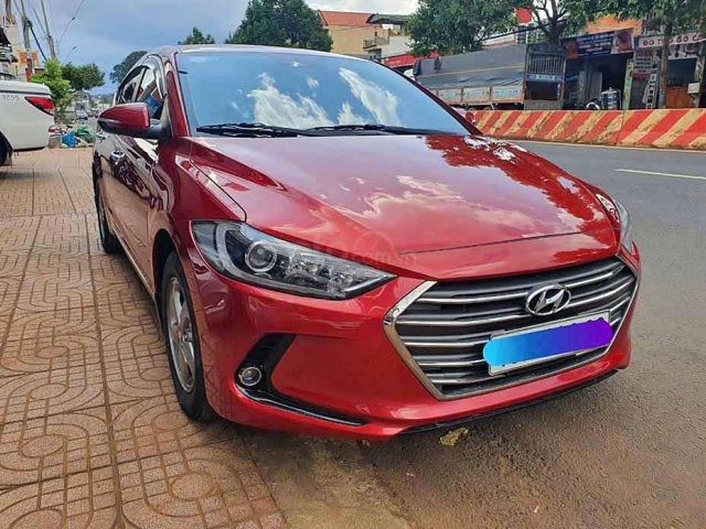 Bán Hyundai Elantra GLS đời 2018, màu đỏ 