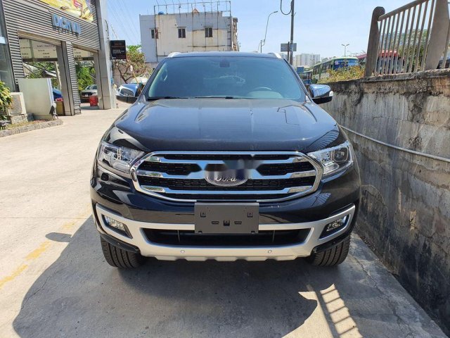 Bán Ford Everest  Ambiente sản xuất năm 2020, màu đen, nhập khẩu0