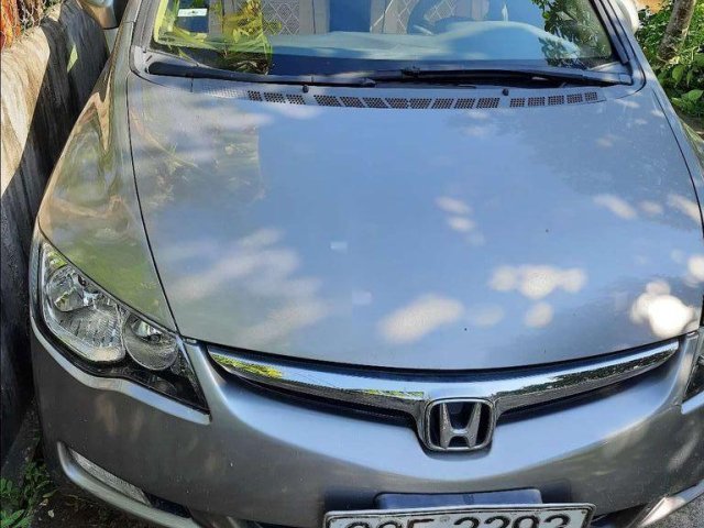 Cần bán gấp Honda Civic đời 2007, màu bạc, số tự động0