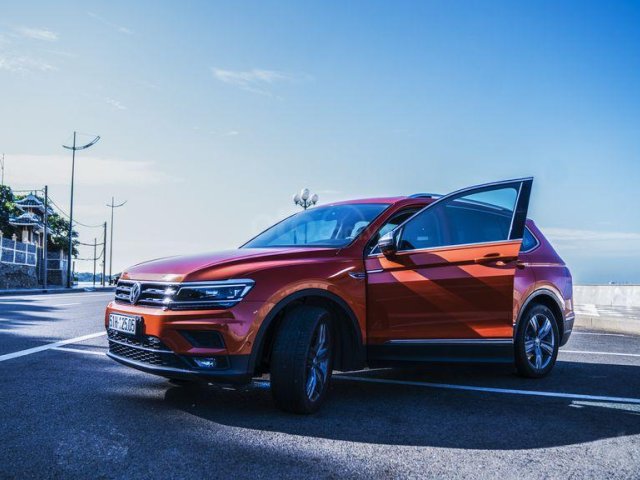 Volkswagen Tiguan Allspace Luxury xe Đức nhập khẩu, khuyến mãi giảm ngay 120 triệu và nhiều ưu đãi trong tháng 9