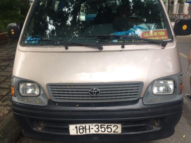 Bán xe Toyota Hiace năm sản xuất 2002, xe đẹp0