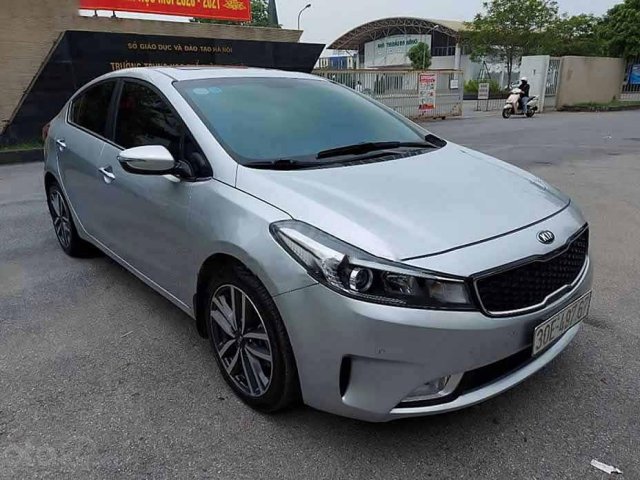 Bán Kia Cerato 2.0 AT đời 2016, màu bạc