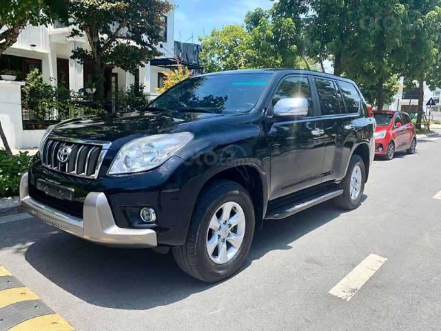 Cần bán gấp Toyota Prado sản xuất năm 2010, màu đen, nhập khẩu0