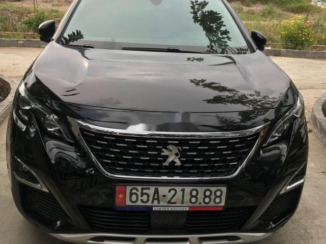 Cần bán xe Peugeot 5008 năm 2019, xe gia đình0