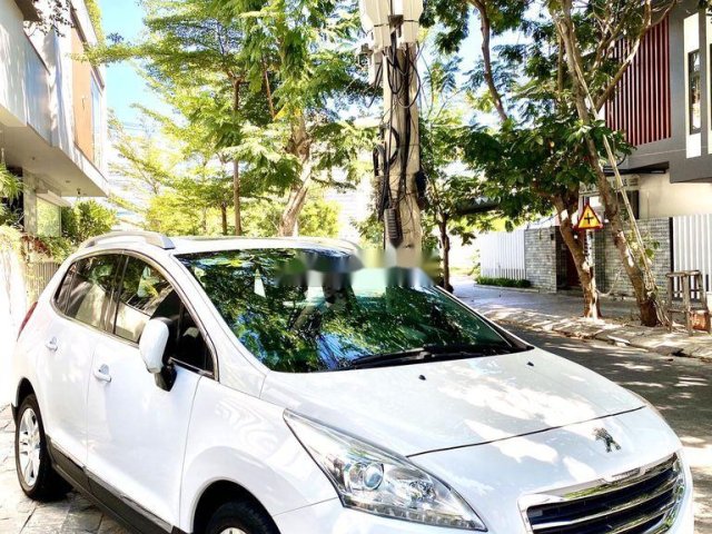 Cần bán Peugeot 3008 sản xuất 2015, màu trắng, số tự động0