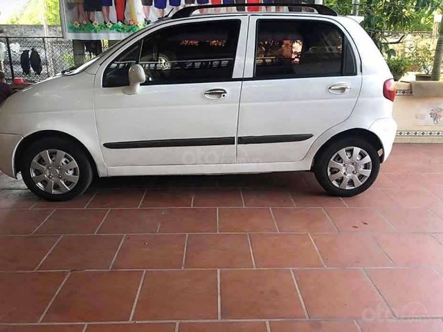 Cần bán gấp Daewoo Matiz SE 0.8 MT năm sản xuất 2008, màu trắng