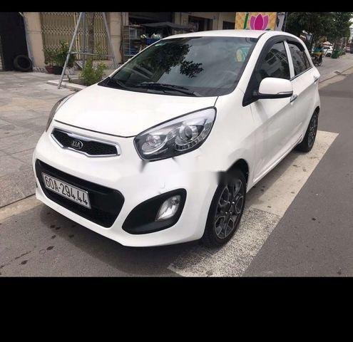 Cần bán Kia Picanto năm sản xuất 2014, màu trắng chính chủ, 266tr0