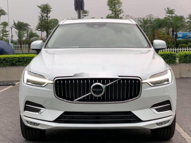 Bán Volvo XC60 đời 2020, màu trắng, nhập khẩu nguyên chiếc0