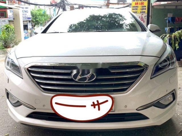 Cần bán xe Hyundai Sonata sản xuất 2016, màu trắng, nhập khẩu nguyên chiếc