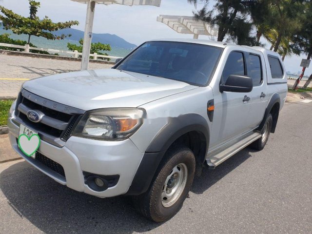 Bán Ford Ranger XL đời 2011, màu bạc, nhập khẩu nguyên chiếc chính chủ