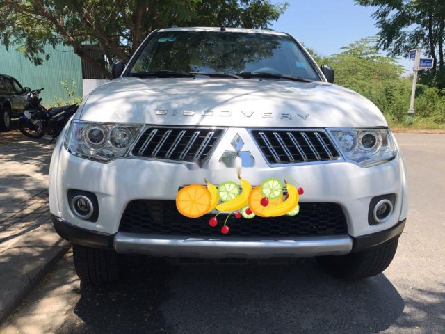 Cần bán gấp Mitsubishi Pajero Sport sản xuất năm 2012, màu trắng 0