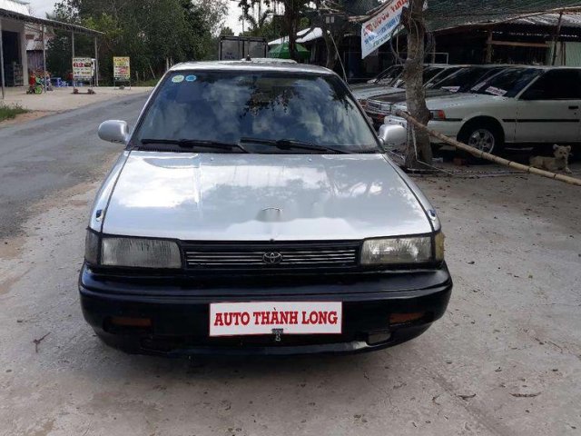 Bán Toyota Corolla năm 1988, màu bạc, nhập khẩu, giá 45tr0