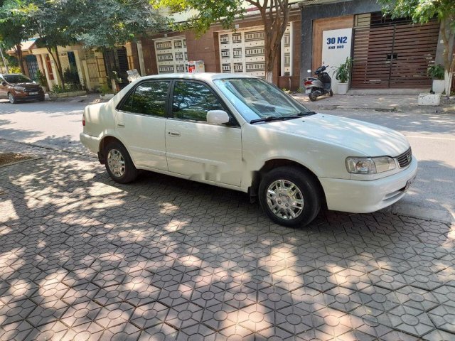 Bán Toyota Corolla Altis 1997, màu trắng, số sàn, giá chỉ 135 triệu0