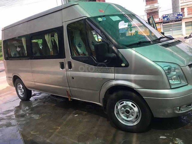 Bán Ford Transit sản xuất 2013, màu bạc còn mới, giá 275tr0