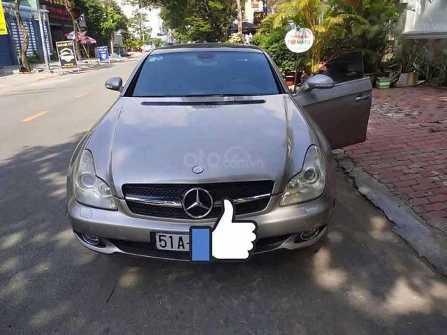 Xe Mercedes CLS500 năm sản xuất 2005, màu vàng, nhập khẩu nguyên chiếc  0