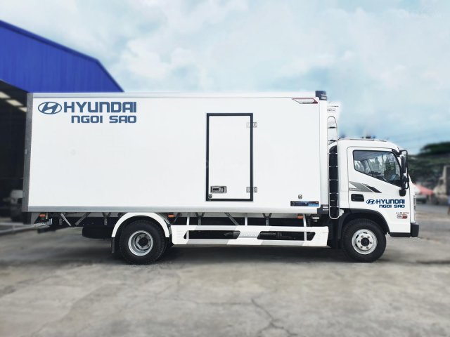 Cần bán xe Hyundai Mighty EX8 GT thùng đông lạnh quyền giá tốt