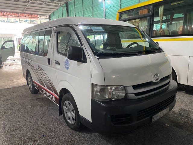 Bán ô tô Toyota Hiace đời 2008, màu trắng, giá cạnh tranh