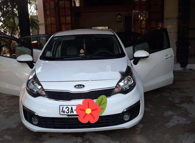 Bán xe Kia Rio đời 2017, màu trắng, nhập khẩu nguyên chiếc 