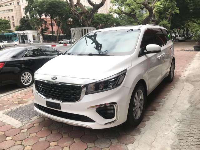 Kia Sedona 2019 cực chất cho các chủ tịch0