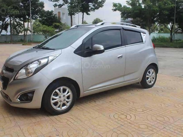 Xe Chevrolet Spark LT năm sản xuất 2016, màu bạc còn mới, giá 255tr