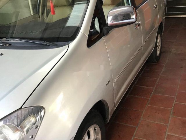 Cần bán Toyota Innova G đời 2007, màu bạc, 240 triệu0