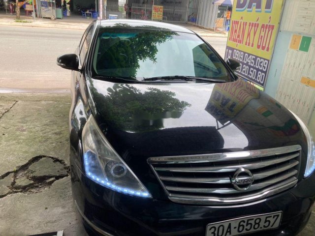 Cần bán gấp Nissan Teana năm sản xuất 2009, xe đẹp 0