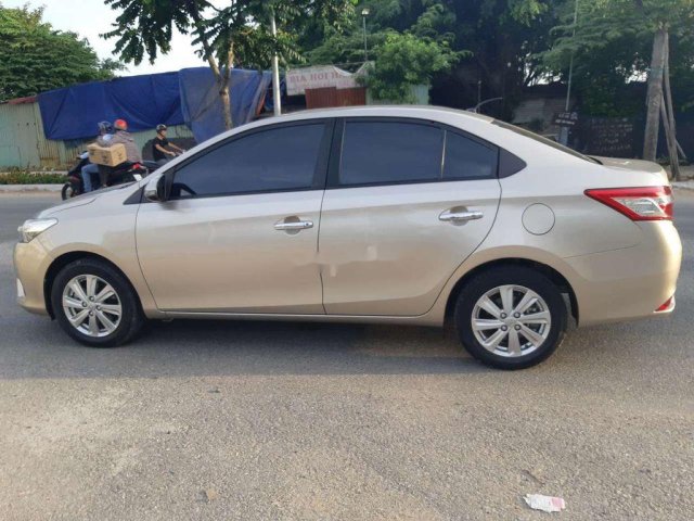 Cần bán xe Toyota Vios G 1.5AT đời 2015, 438 triệu