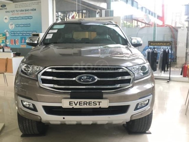 [Ford An Đô] Ford Everest Titanium 4x2 AT đủ màu sắc, có xe giao ngay cho quý khách hàng0