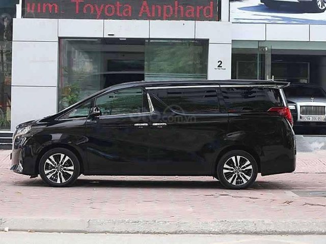 Bán ô tô Toyota Alphard Executive Lounge 2018, màu đen, xe nhập còn mới