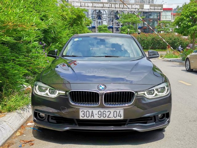 BMW 320i 2015 nhập khẩu nguyên chiếc