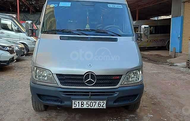 Cần bán gấp Mercedes Sprinter sản xuất 2009, màu bạc, 215 triệu