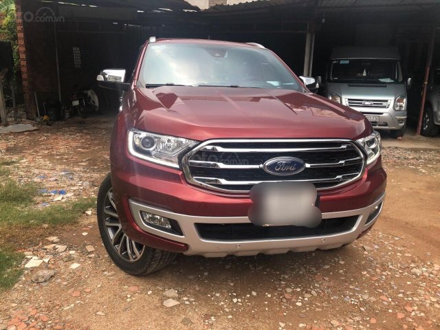 Bán xe Ford Everest 2019 4x4, màu đỏ