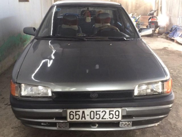 Bán Mazda 323 2000, màu xám, máy chất