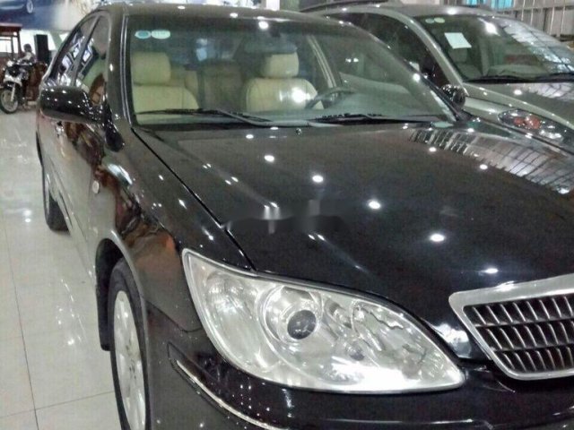 Bán xe Toyota Camry đời 2006, màu đen, nhập khẩu 