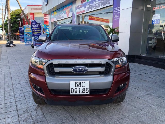 Ford Ranger XLS 2.2 4x2 MT sx 2017, xe bán chính hãng bảo hành 1 năm