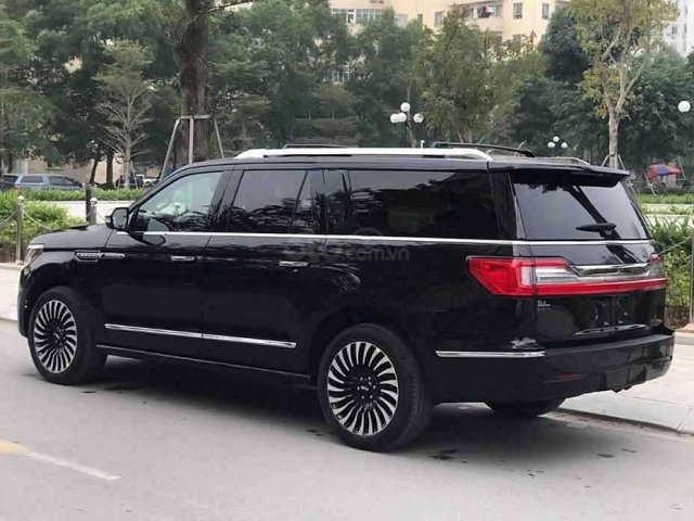 Cần bán xe Lincoln Navigator Black Label đời 2019, màu đen, xe nhập