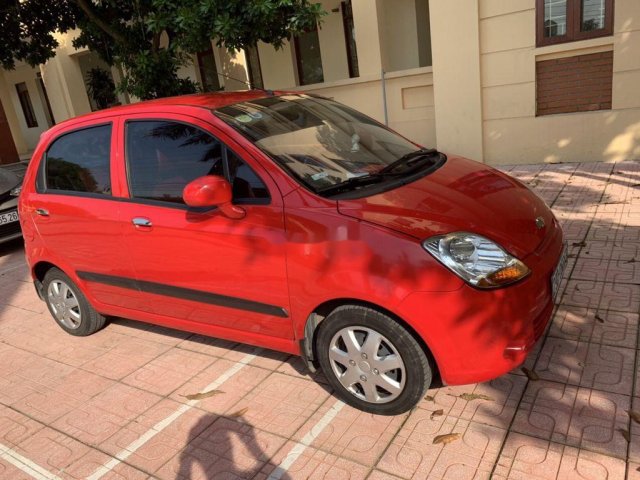 Cần bán gấp Chevrolet Spark năm 2015, màu đỏ còn mới