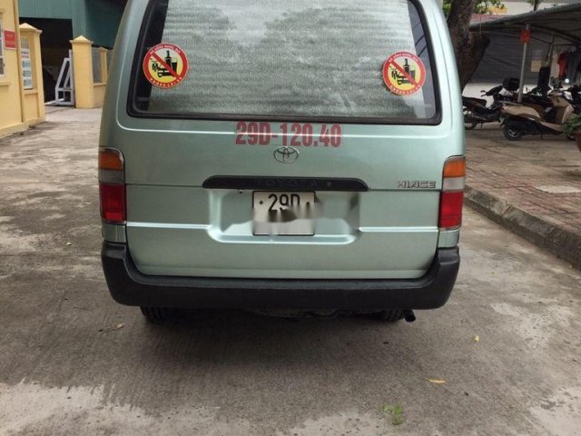 Bán Toyota Hiace 2004, màu xanh ngọc, máy chất